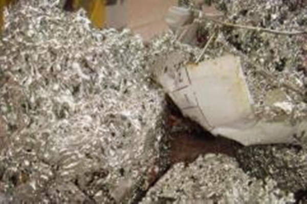 全国上门波峰锡渣回收：价格合理服务好背后的绿色变革